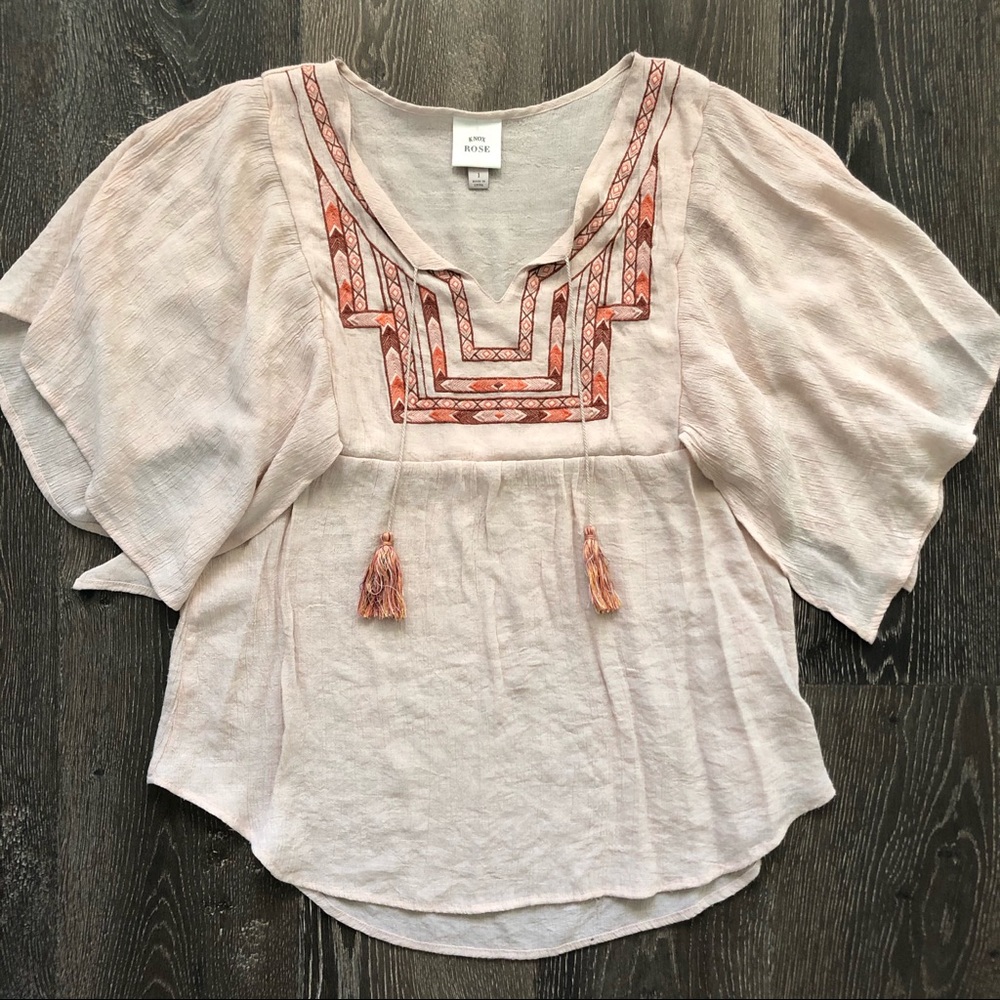 Women’s Blouse